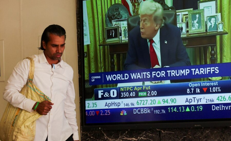 Trump’s 10 percent tariff takes effect, raising fears of global trade war