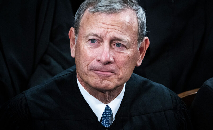 John Roberts can’t split the difference on birthright citizenship