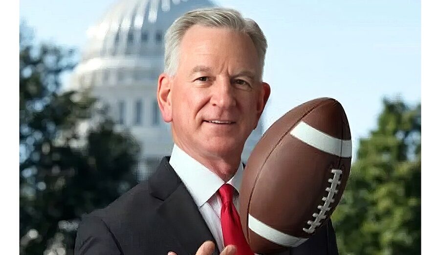 Trump ‘inherited an 0-12 football team’ from Biden, Sen Tuberville says