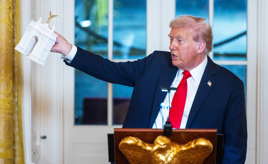 ‘Arc de Trump’: Trump announces his newest architectural aspiration