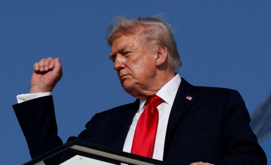 Trump signs order to advance labeling Muslim Brotherhood as terrorists