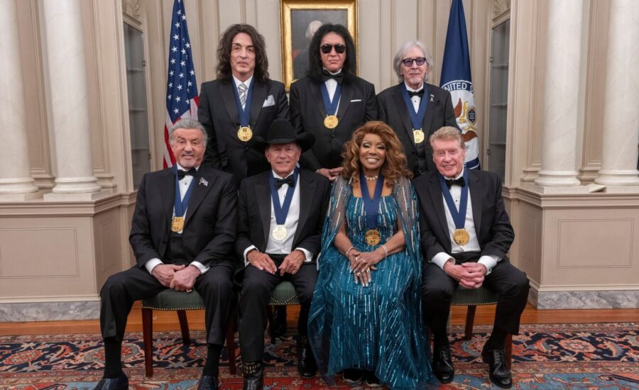 Trump says he’s hosting the Kennedy Center Honors