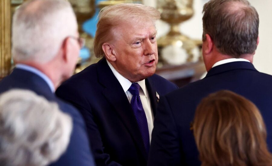 Trump’s $100 billion Venezuela pitch meets oil industry skepticism