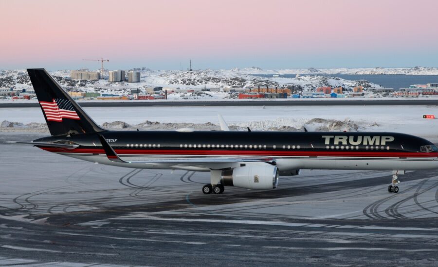 US options to take over Greenland