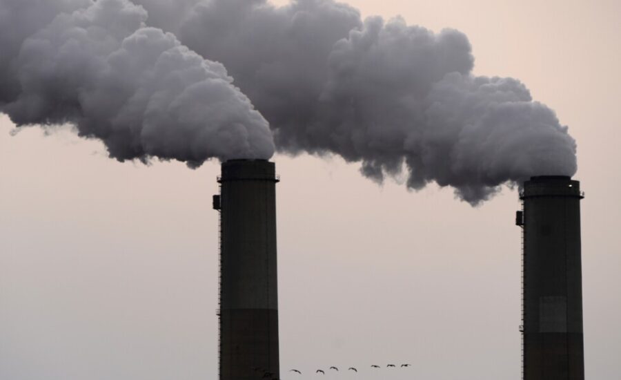 Trump administration relaxes limits on pollutants that coal plants may emit