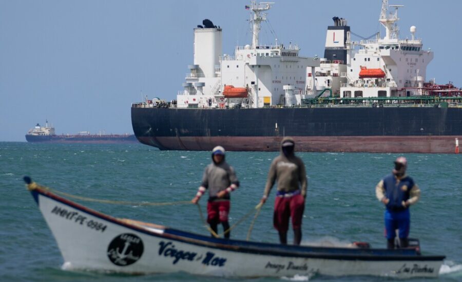 US clears the way for Venezuela to sell more oil as Iran war boosts prices