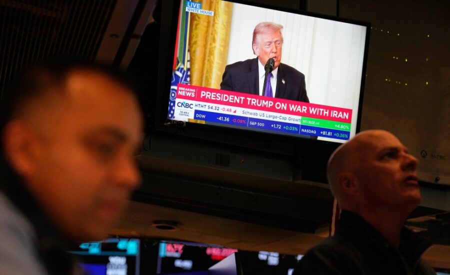 Trump’s strategy to calm markets during Iran war is falling flat