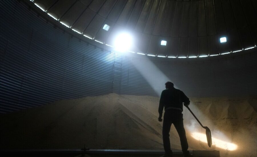 Midwest soybean farmers are squeezed further by tariffs and Iran war