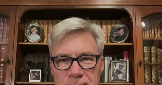 Whitehouse: Trump Turning U.S. Into a ‘Gas Station Run by Gangsters that has an Army’