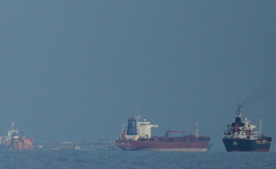 U.S., Iran May Resume Talks This Week Despite Port Blockade