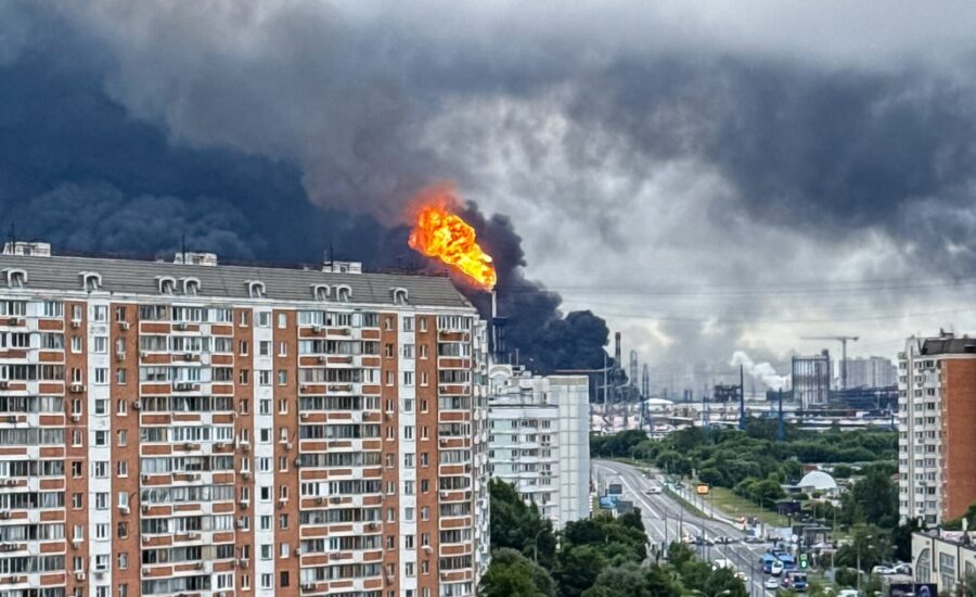 Ukrainian Drones Set A Moscow Refinery Ablaze In A Major Attack On The Russian Capital