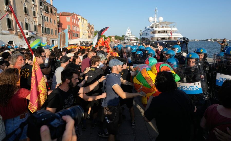 ‘Shame!’: Trump’s Envoy Faces Protests In Venice During Super Yacht Diplomacy Tour