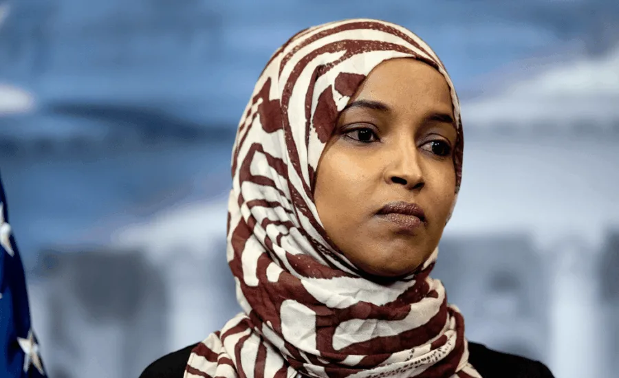 Trump pretends he’s detached from Ilhan Omar investigation, despite recent history